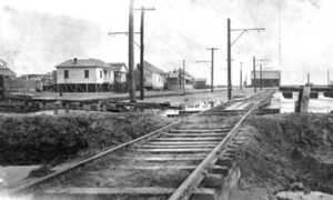 G-59261FF4-3 Dike at 12th & Broadway