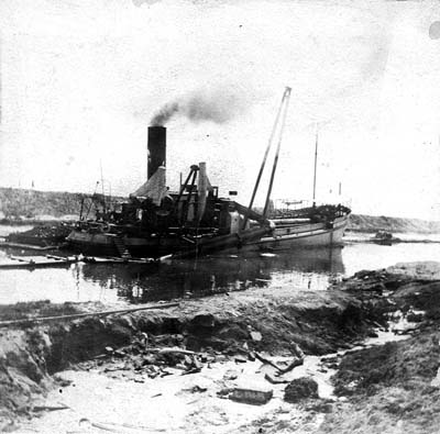 Photograph labeled Dredge boat Holm 