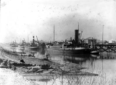Grade Raising,  Photograph of dredges Leviathan, Triton, Holm and Nereus II