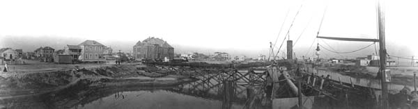 Grade Raising, Photograph labeled Dredge 'Leviathan' at 25th Street station 