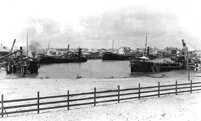 Grade Raising, Photograph labeled Grade Raising Canal Turning Basin