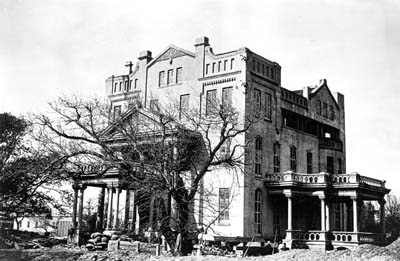 Photograph labeled Hutchings House 