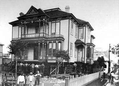 Photograph labeled Harry Langben residence 