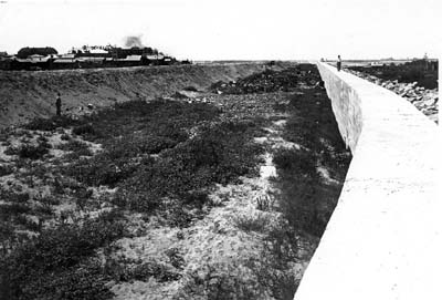 Seawall, Photograph looking east along Seawall