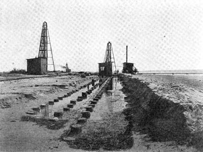 Seawall, Photograph labeled The Galveston Seawall 