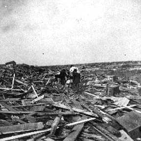 Photograph labeled Eighteenth & N - Looking N. E.