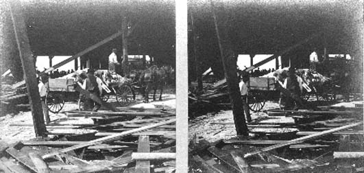 Stereo card labeled At wharf.