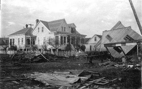 Photograph labeled E. Wegner residence 14th & Ave. K
