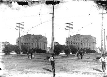 Stereo glass negative of street scene