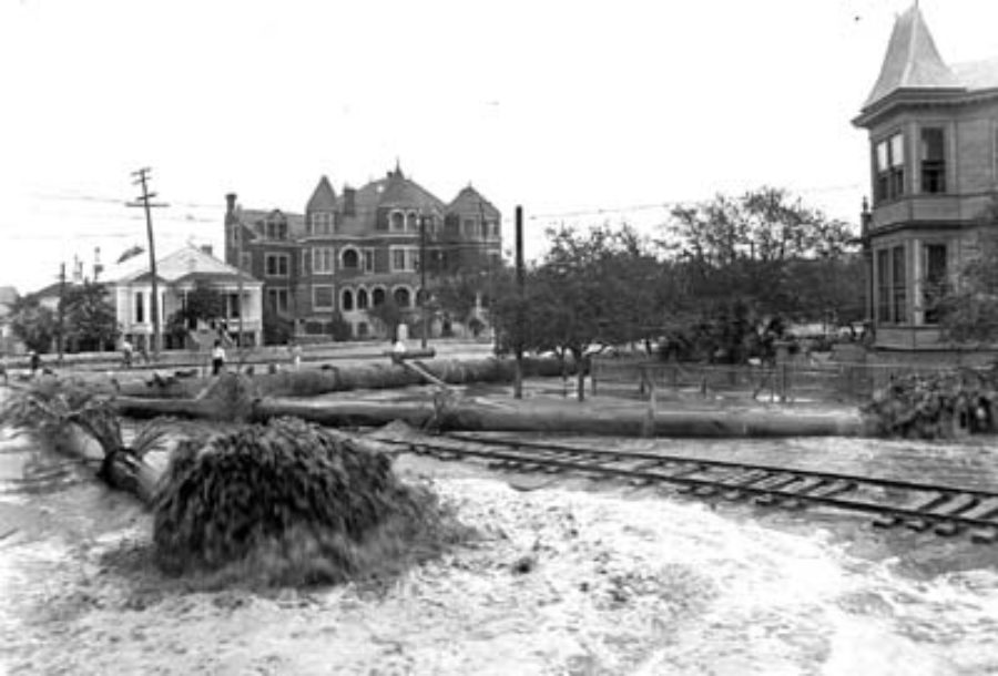 G-59261FF2-12 [Ave.] J Near 27th St.