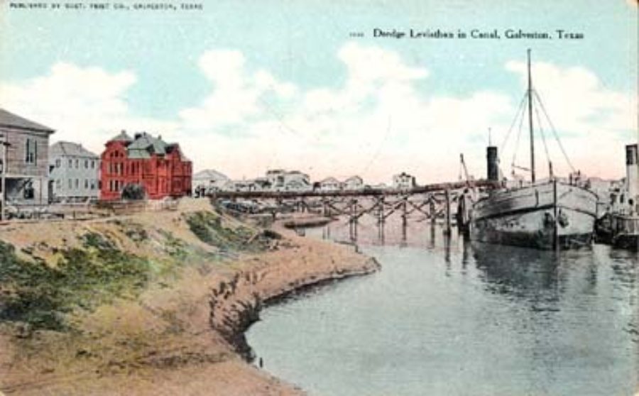 G-59262FF2-8 Dredge Leviathan in Canal, Galveston, Texas