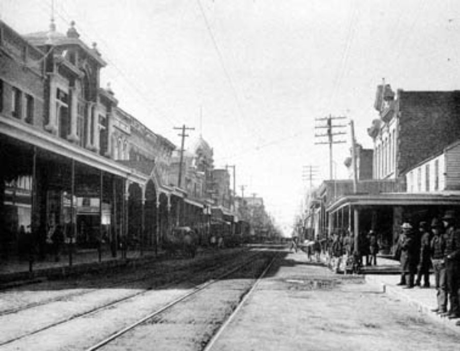 AW-22 Market Street, west from 20th Street