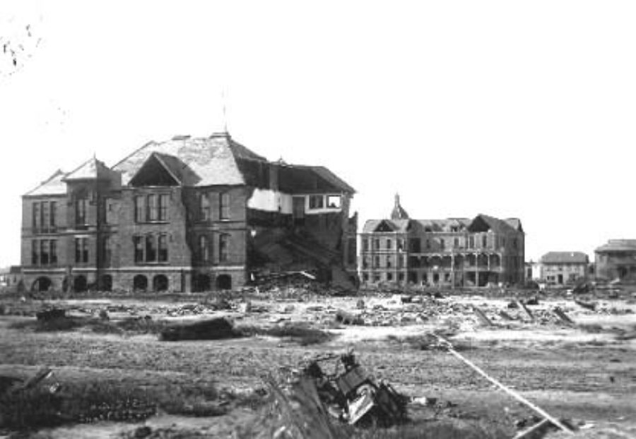 G-1771FF5.1-4 Bath Avenue School (left).  Rosenberg Women's Home (right background).