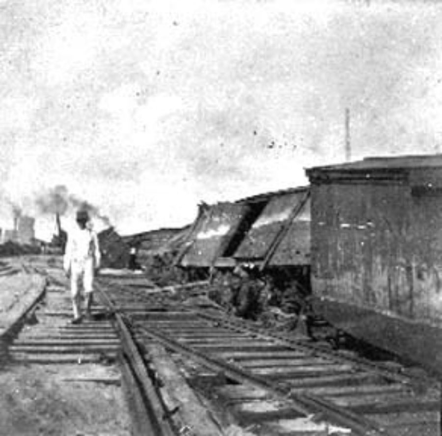 G-1771FF9.1-4 Near Elevator 'A.'  100 cars of wheat were washed from the tracks